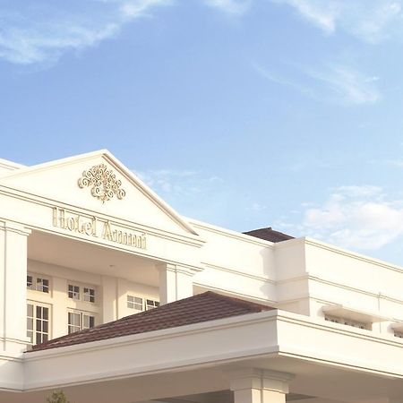 Ammi Cepu Hotell Exteriör bild